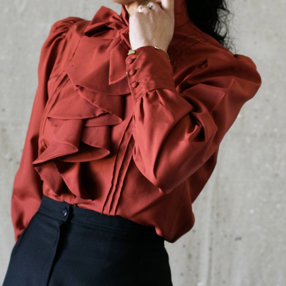 70's Rust Bow Ruffled Secretary Blouse/Pintuck/Button Up/Handmade - Picture 6 of 10